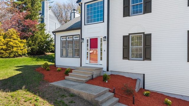 12 Thistle Hill Drive, Shrewsbury, MA 01545