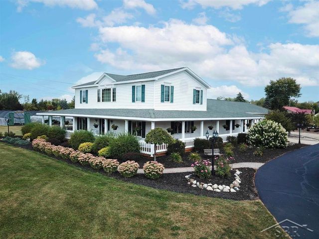 4997 S M-18 Highway, Tobacco Twp, MI 48612