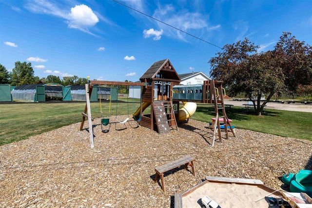 4997 S M-18 Highway, Tobacco Twp, MI 48612