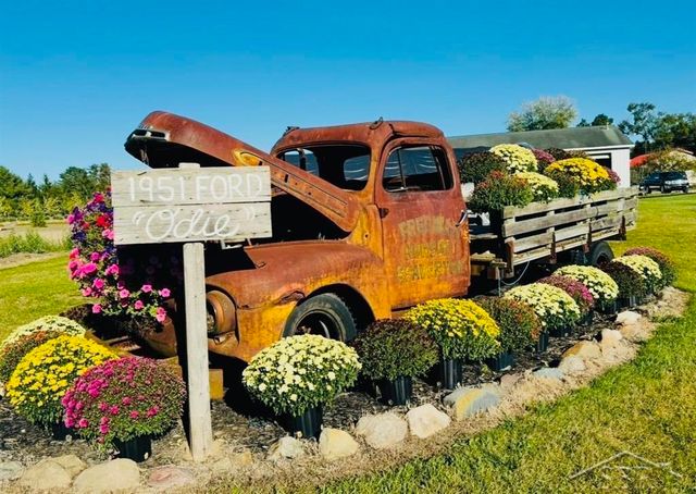 4997 S M-18 Highway, Tobacco Twp, MI 48612