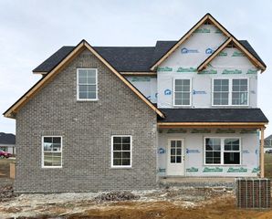 3304 Stonehorn Dr, Bell Buckle, TN 37020