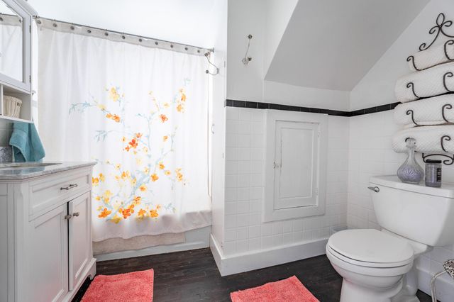 2340 Amherst Avenue, Kalamazoo, MI 49008