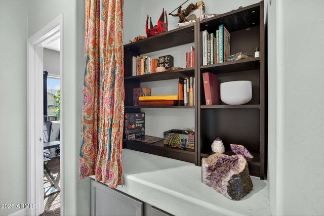 1317 S BANNING Street, Gilbert, AZ 85296