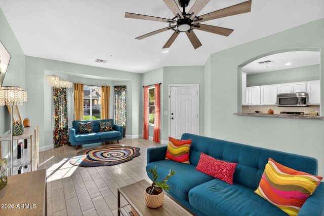 1317 S BANNING Street, Gilbert, AZ 85296