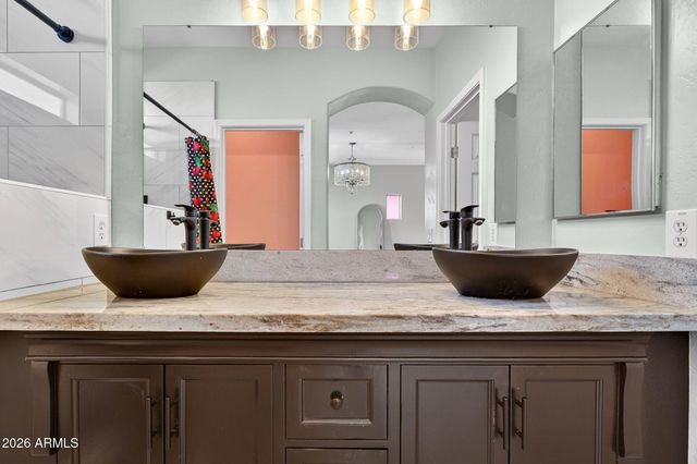 1317 S BANNING Street, Gilbert, AZ 85296