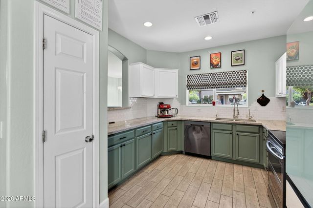 1317 S BANNING Street, Gilbert, AZ 85296