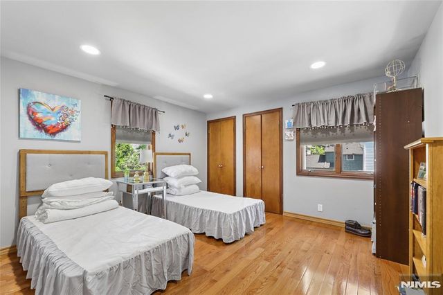 1474 Windsor Road, Teaneck, NJ 07666