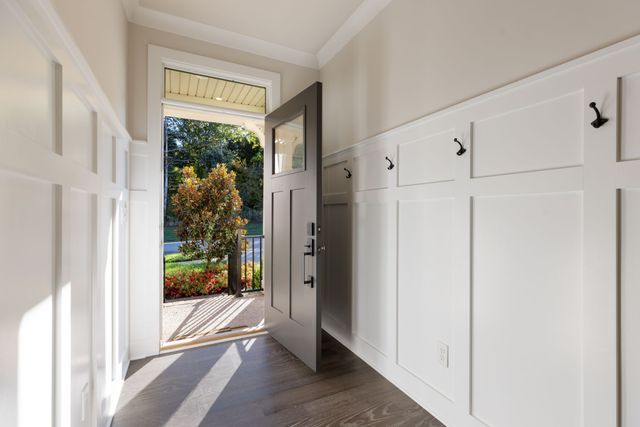 7245 Sky Meadow Dr, College Grove, TN 37046