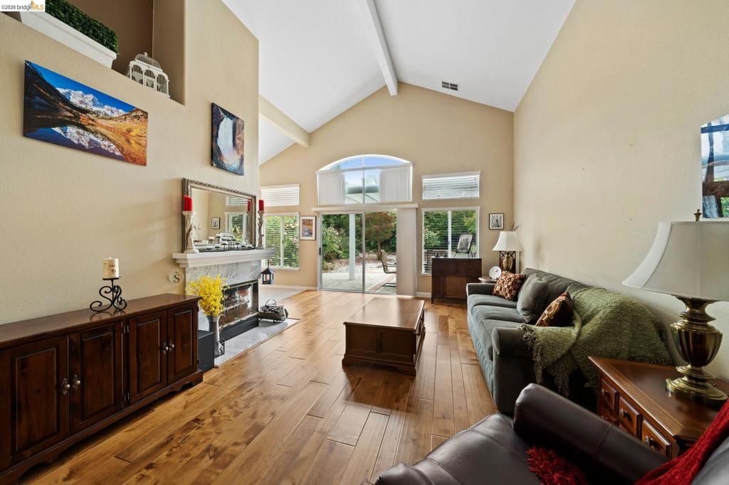 Image 19 of property listing at 2433 Mimosa Way, Antioch, CA 94509