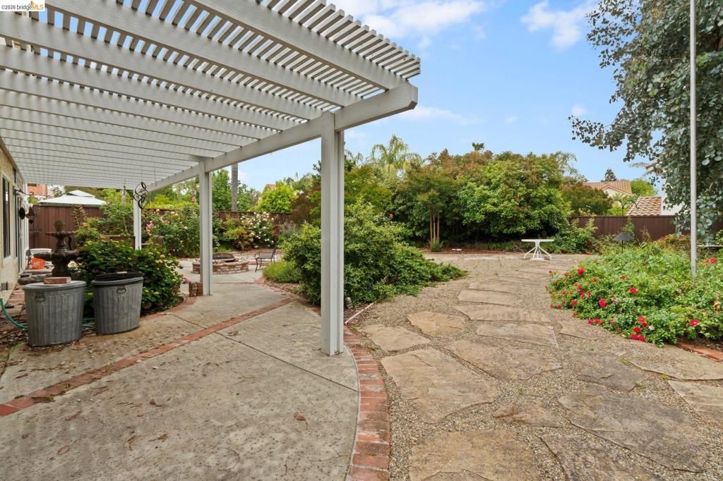 Image 59 of property listing at 2433 Mimosa Way, Antioch, CA 94509