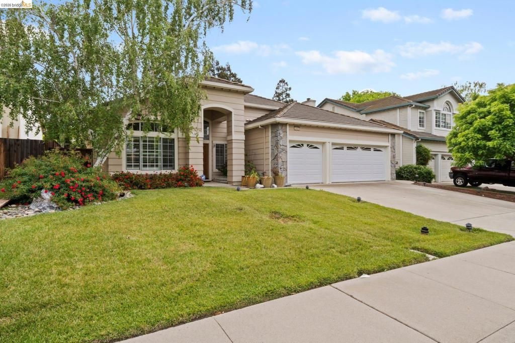 Image 64 of property listing at 2433 Mimosa Way, Antioch, CA 94509