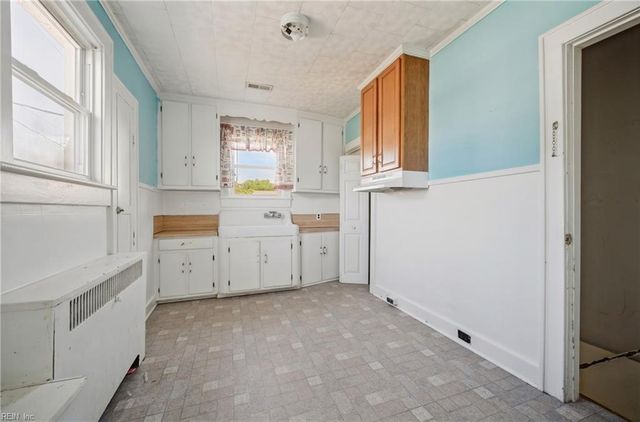 226 S Willard AVE, Hampton, VA 23663