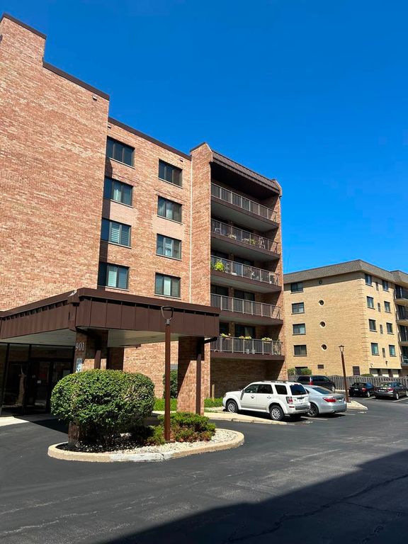 901 Center Street A409, Des Plaines, IL 60016 — photo 2