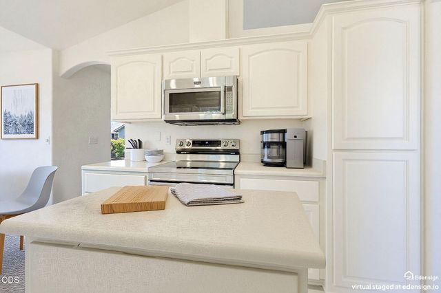 538 SW Leonard Street, Grants Pass, OR 97526