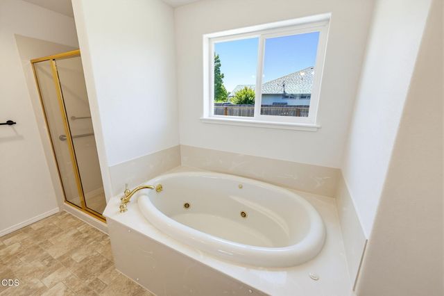 538 SW Leonard Street, Grants Pass, OR 97526