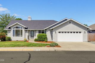 538 SW Leonard Street, Grants Pass, OR 97526