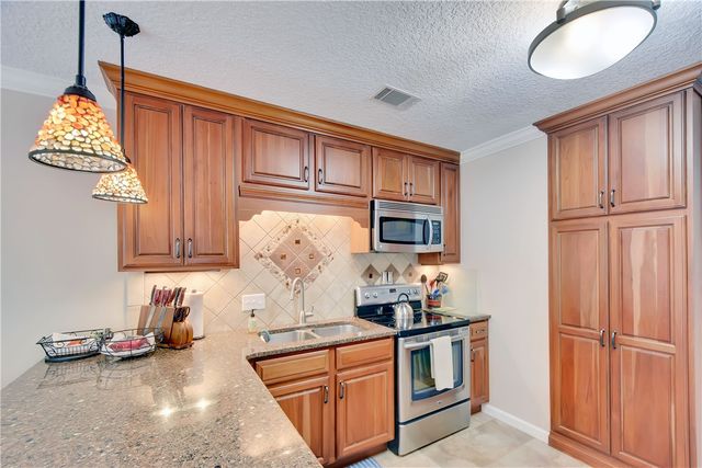 116 Ashwood Way, St Simons Island, GA 31522