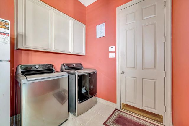 15406 Driftwood Oak Court, Houston, TX 77059