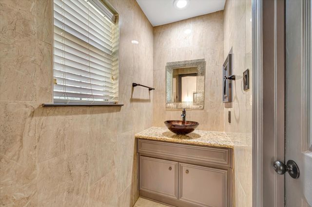 15406 Driftwood Oak Court, Houston, TX 77059