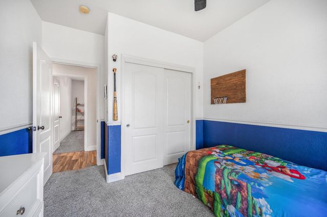 5391 E Burns Avenue, Fresno, CA 93725