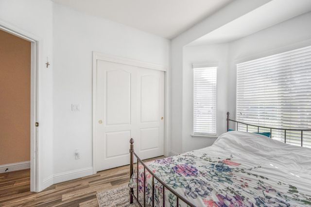 5391 E Burns Avenue, Fresno, CA 93725