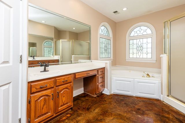 2921 CRYE CREST CV, Germantown, TN 38138