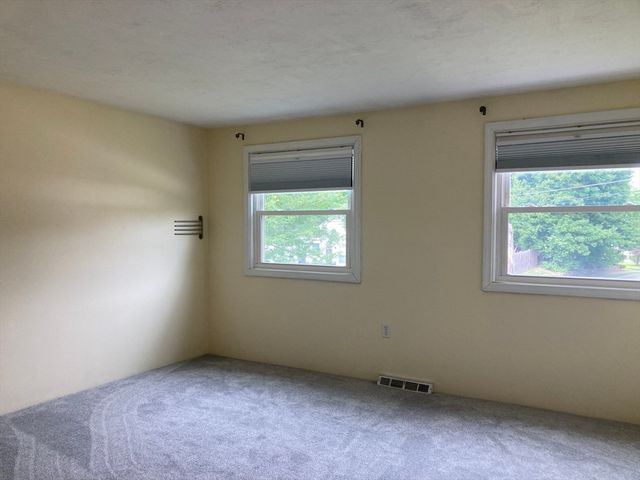 6 Carol Drive 6, Franklin, MA 02038
