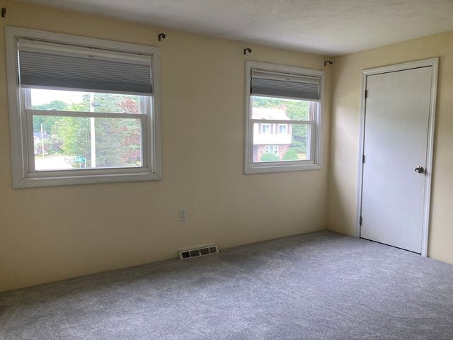 6 Carol Drive 6, Franklin, MA 02038