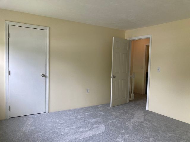 6 Carol Drive 6, Franklin, MA 02038