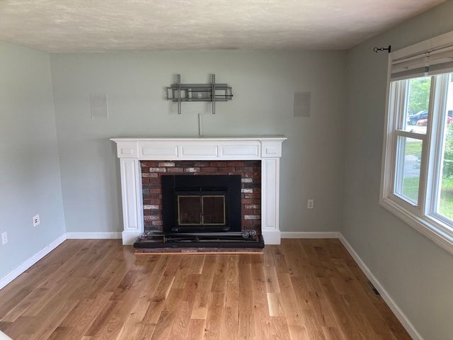 6 Carol Drive 6, Franklin, MA 02038