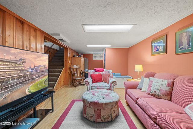 4316 Dohn Ave, Louisville, KY 40216