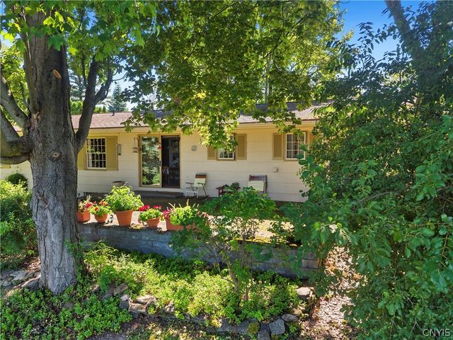 2770 West Lake Road, Skaneateles, NY 13152
