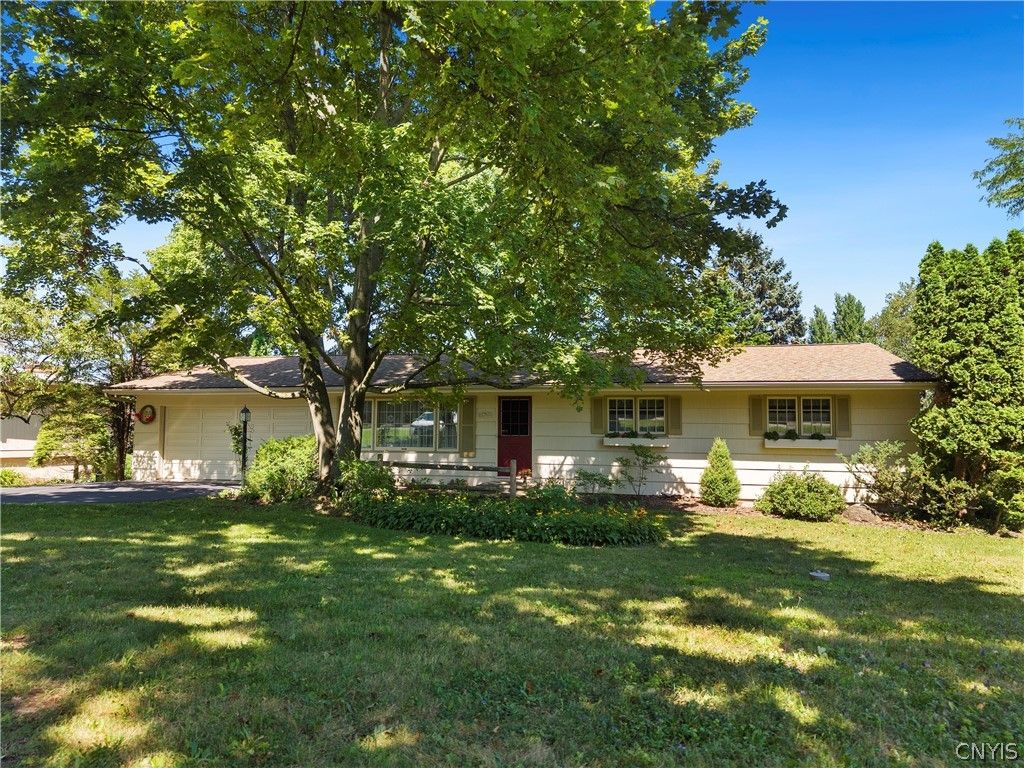 2770 West Lake Road, Skaneateles, NY 13152