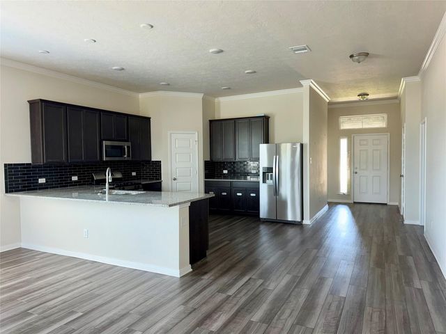 1452 Lake Ridge Drive, Brenham, TX 77833