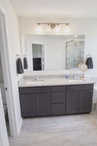 1452 Lake Ridge Drive, Brenham, TX 77833