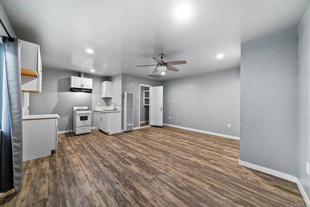 194 Corte Helena Avenue, Chula Vista, CA 91910