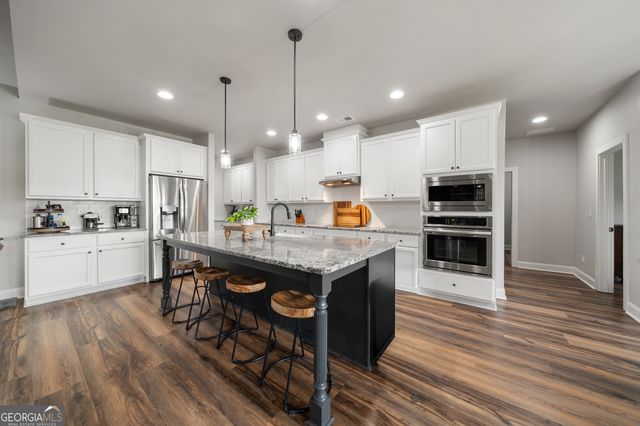 51 Linton Estates Avenue, Newnan, GA 30263
