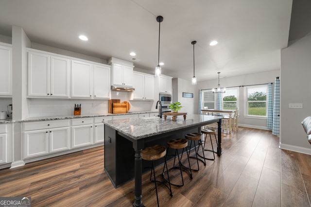 51 Linton Estates Avenue, Newnan, GA 30263