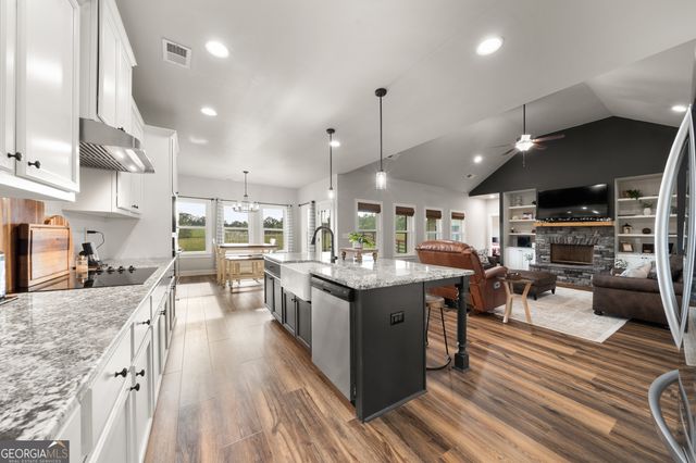 51 Linton Estates Avenue, Newnan, GA 30263
