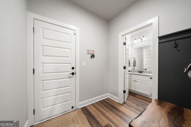 51 Linton Estates Avenue, Newnan, GA 30263