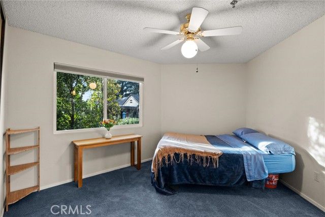 5 Valley Lake, Chico, CA 95928