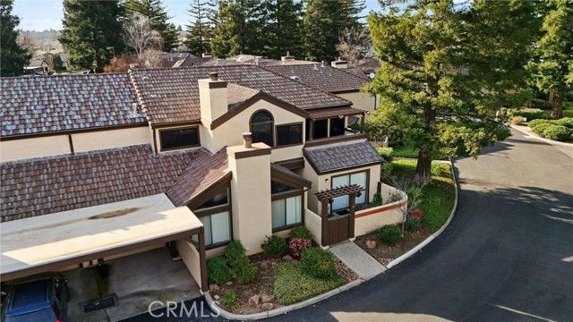 5 Valley Lake, Chico, CA 95928