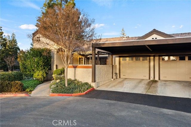 5 Valley Lake, Chico, CA 95928