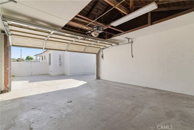 127 W Zane Street, Long Beach, CA 90805