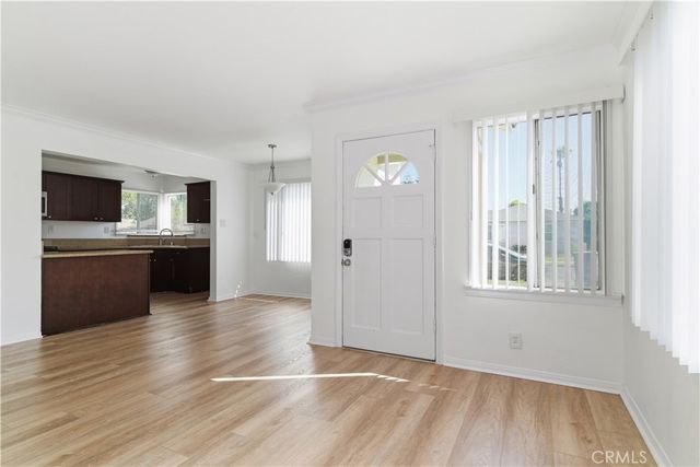 127 W Zane Street, Long Beach, CA 90805