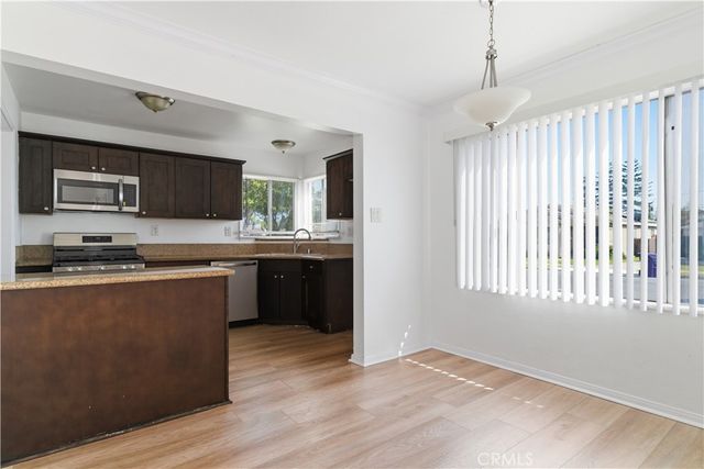 127 W Zane Street, Long Beach, CA 90805