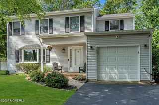 11 Applebey Street, Eatontown, NJ 07724