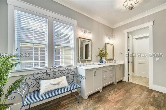 19 Sanddollar Rd, Hilton Head Island, SC 29928