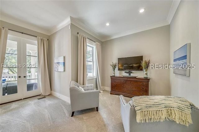 19 Sanddollar Rd, Hilton Head Island, SC 29928