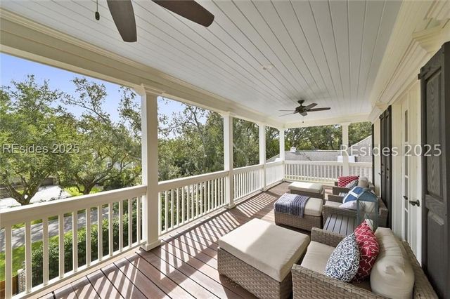 19 Sanddollar Rd, Hilton Head Island, SC 29928
